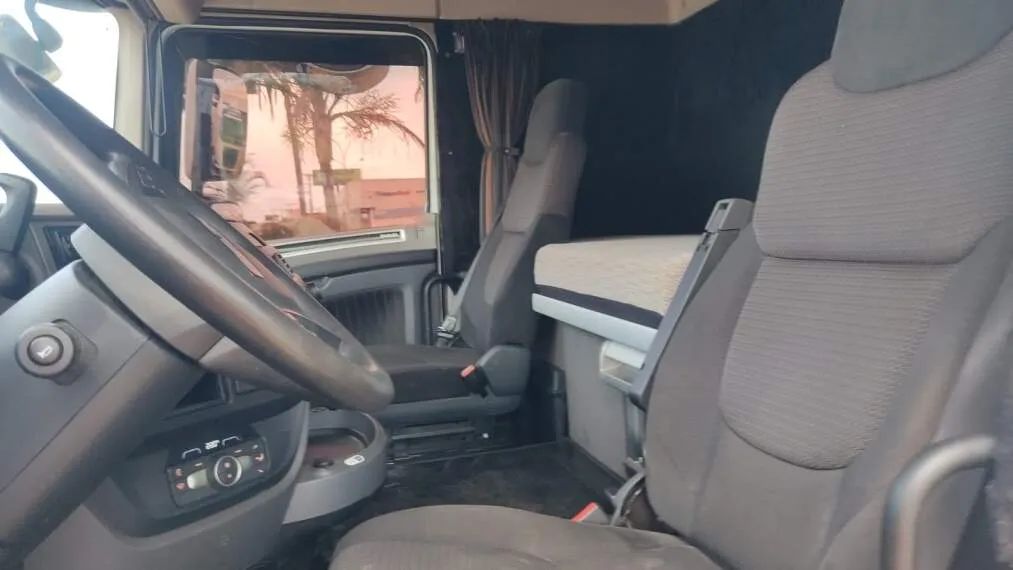 DAF XF 530 6X4 2020/2021. - Foto 15