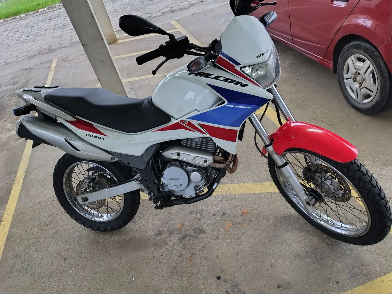 Vendo Falcon abaixo da Fipe