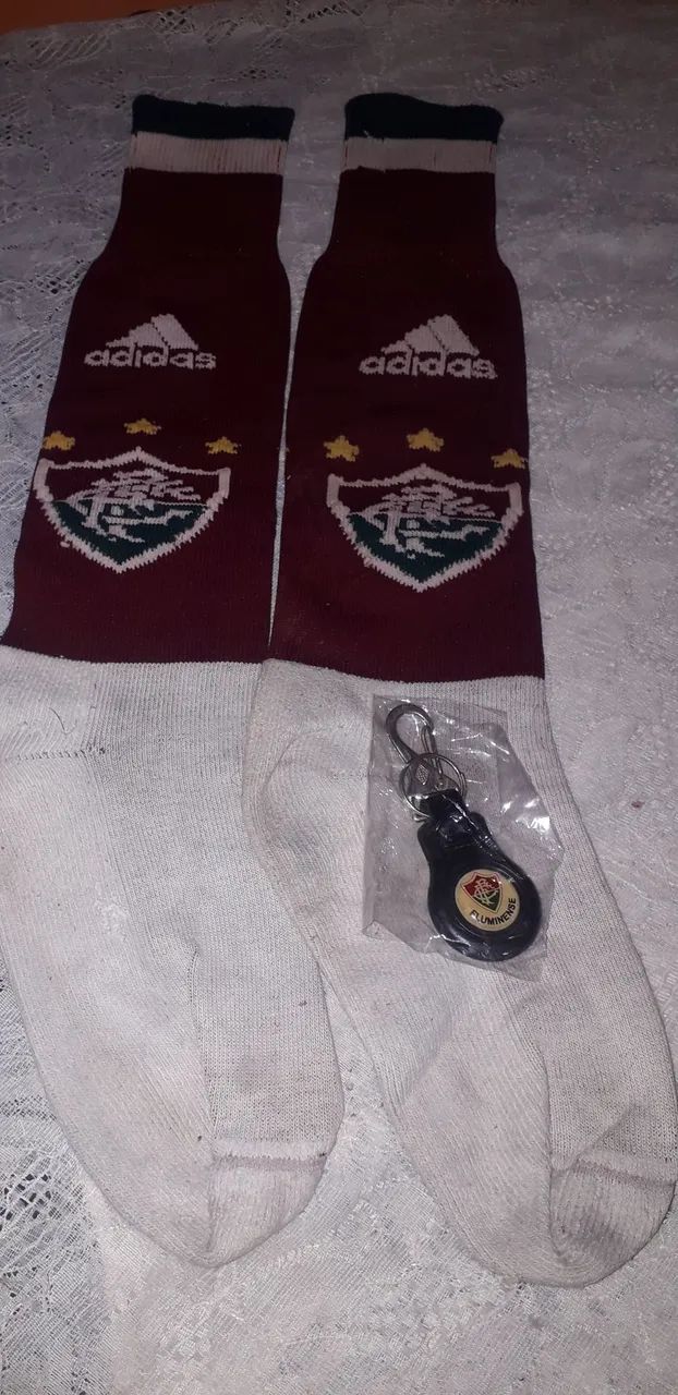 'Meião do fluminense. 'Adidas.