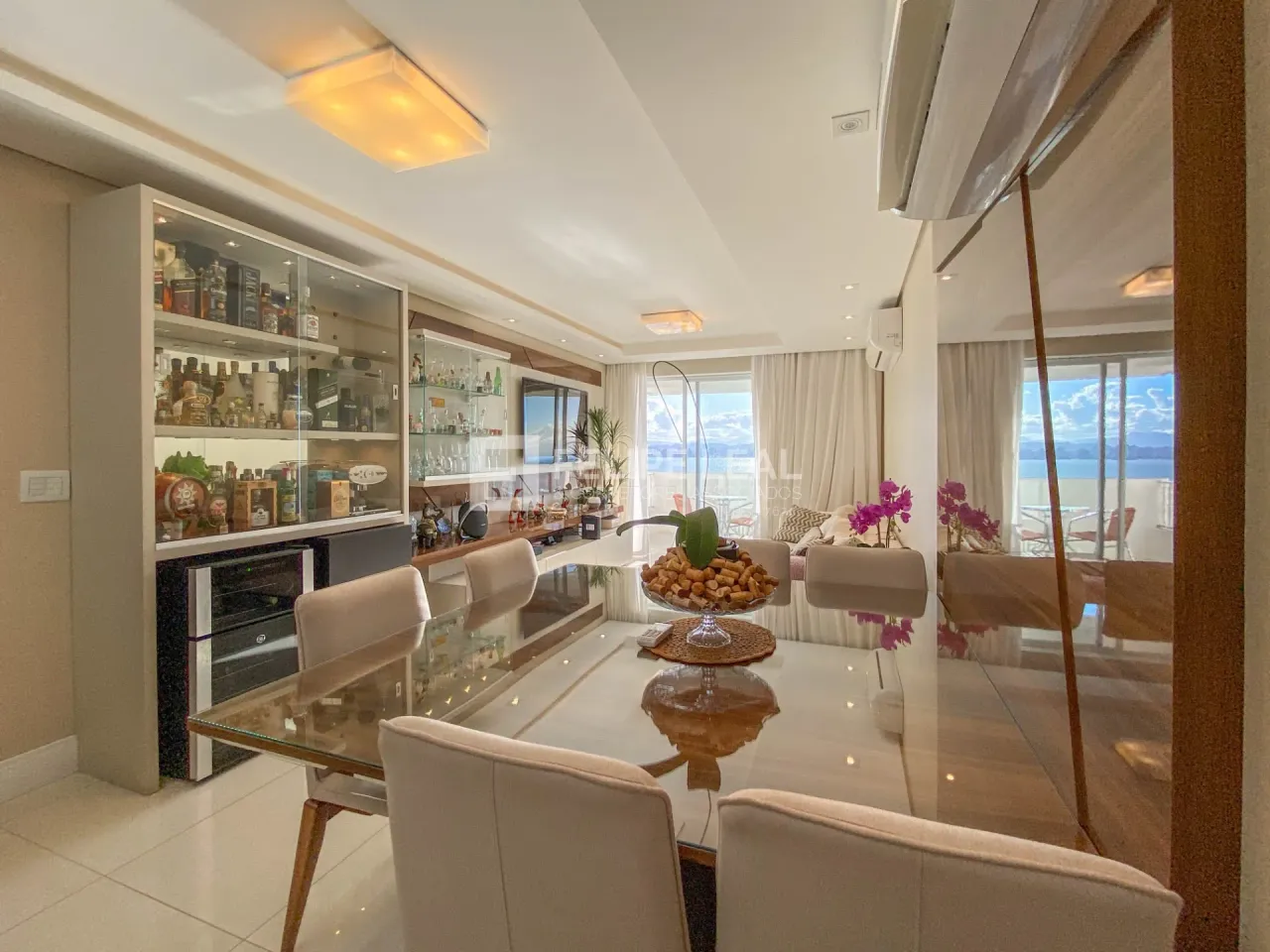 Apartamento em Agronômica - Florianópolis