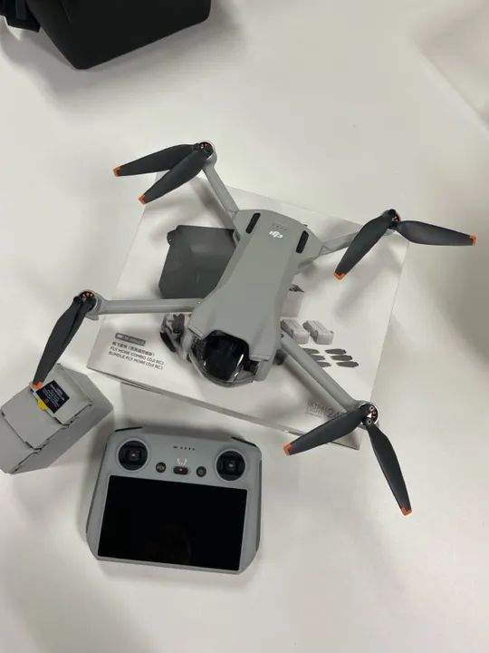 Vendo Drone DJI Mini 3 - Combo Fly More  - Foto 4