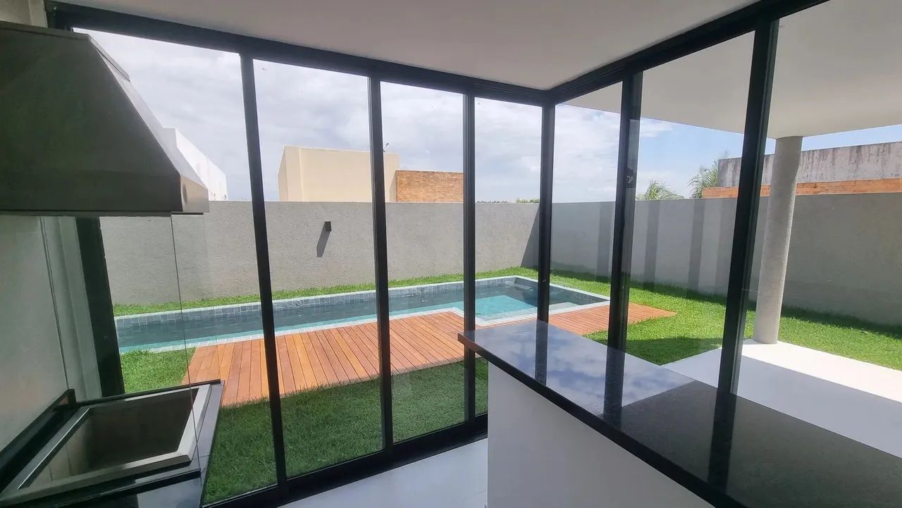 Excelente casa 4 suítes, nascente, varanda  em Alphaville (Abrantes) - Camaçari - BA - Foto 5