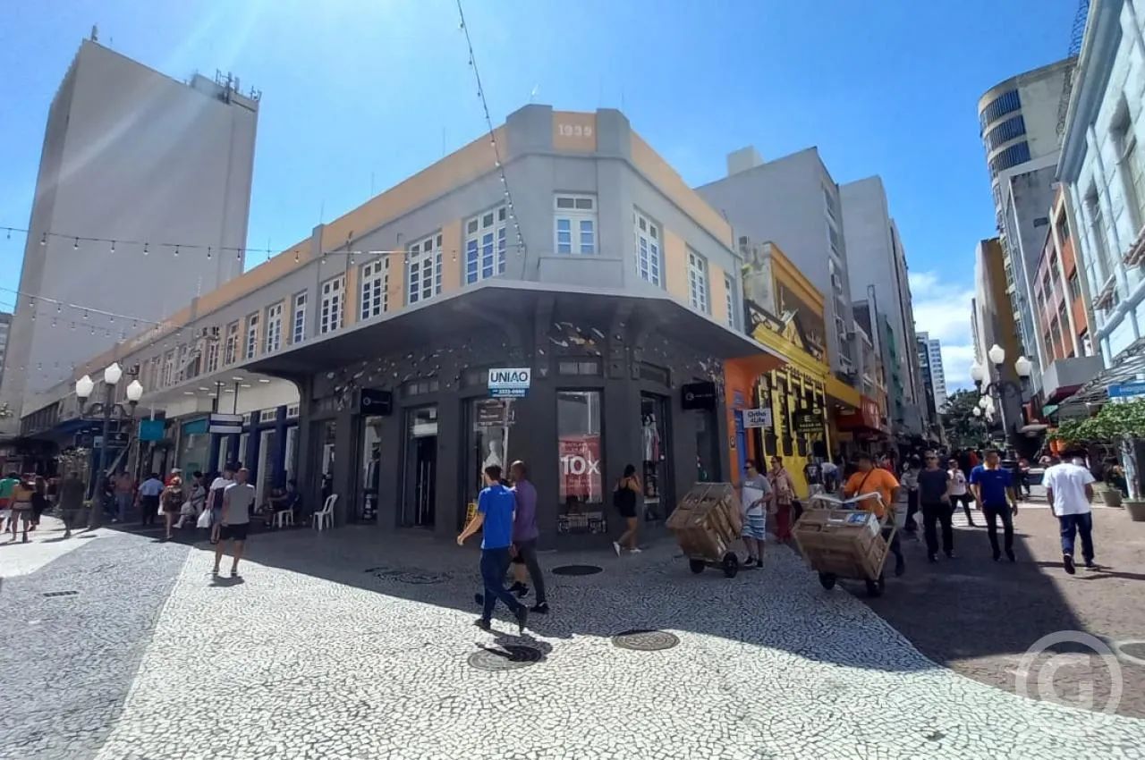 Sala comercial no Centro de Florianópolis: localização estratégica para seu negócio - Foto 4