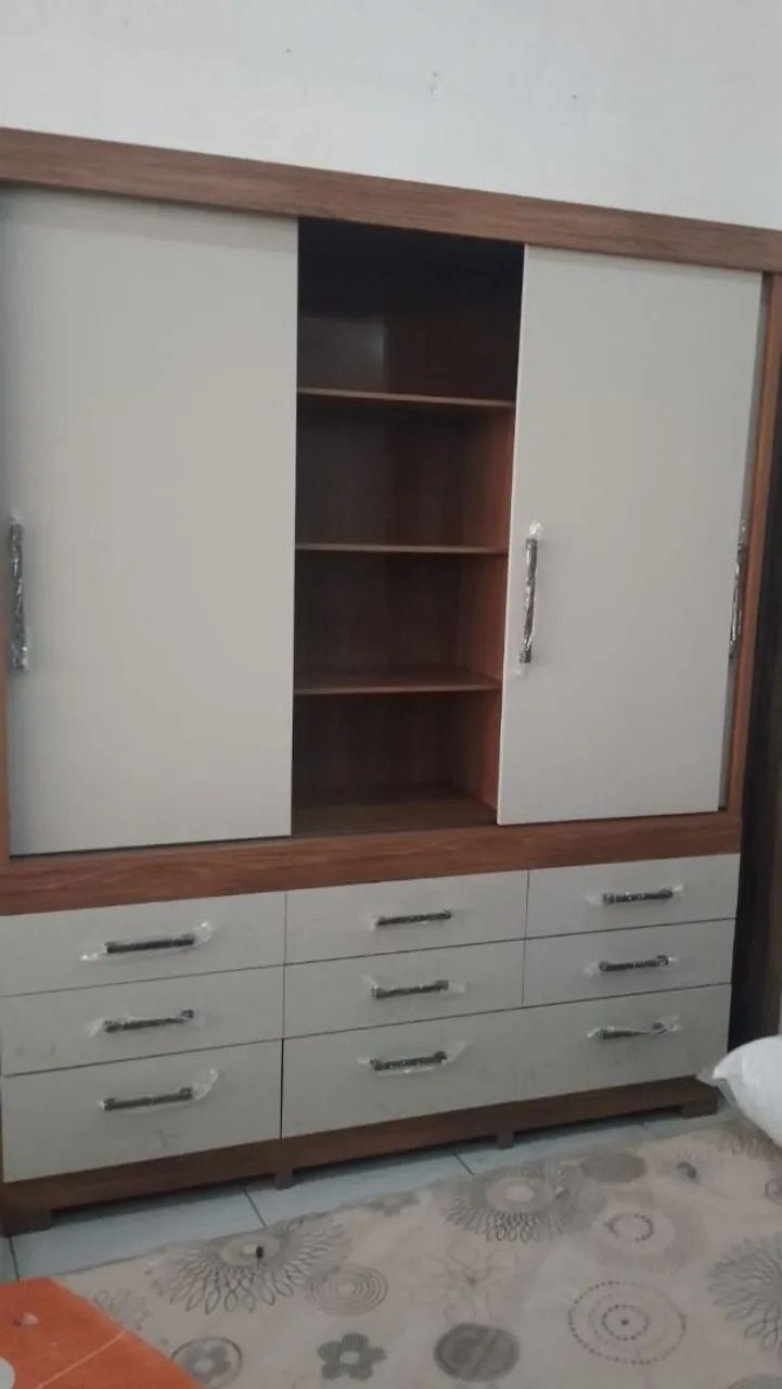 Guarda-Roupa com 3 Portas de Correr e 9 Gavetas - Foto 3