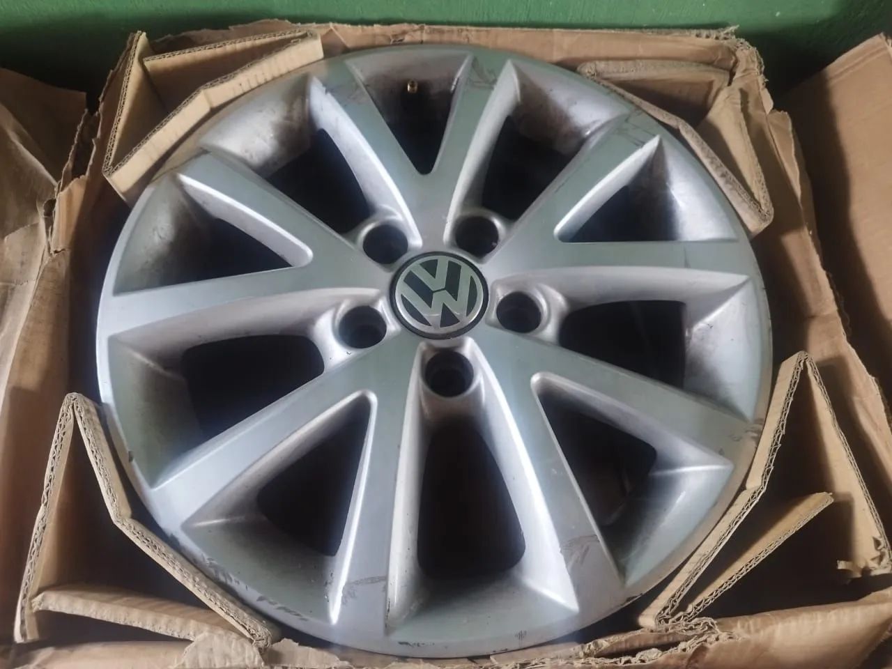 Roda original Wolksvagem aro 16 - Foto 6