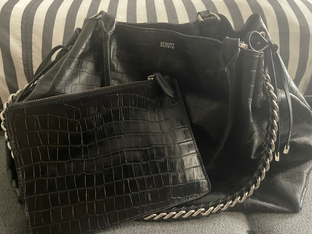Bolsa de couro Schutz Preta