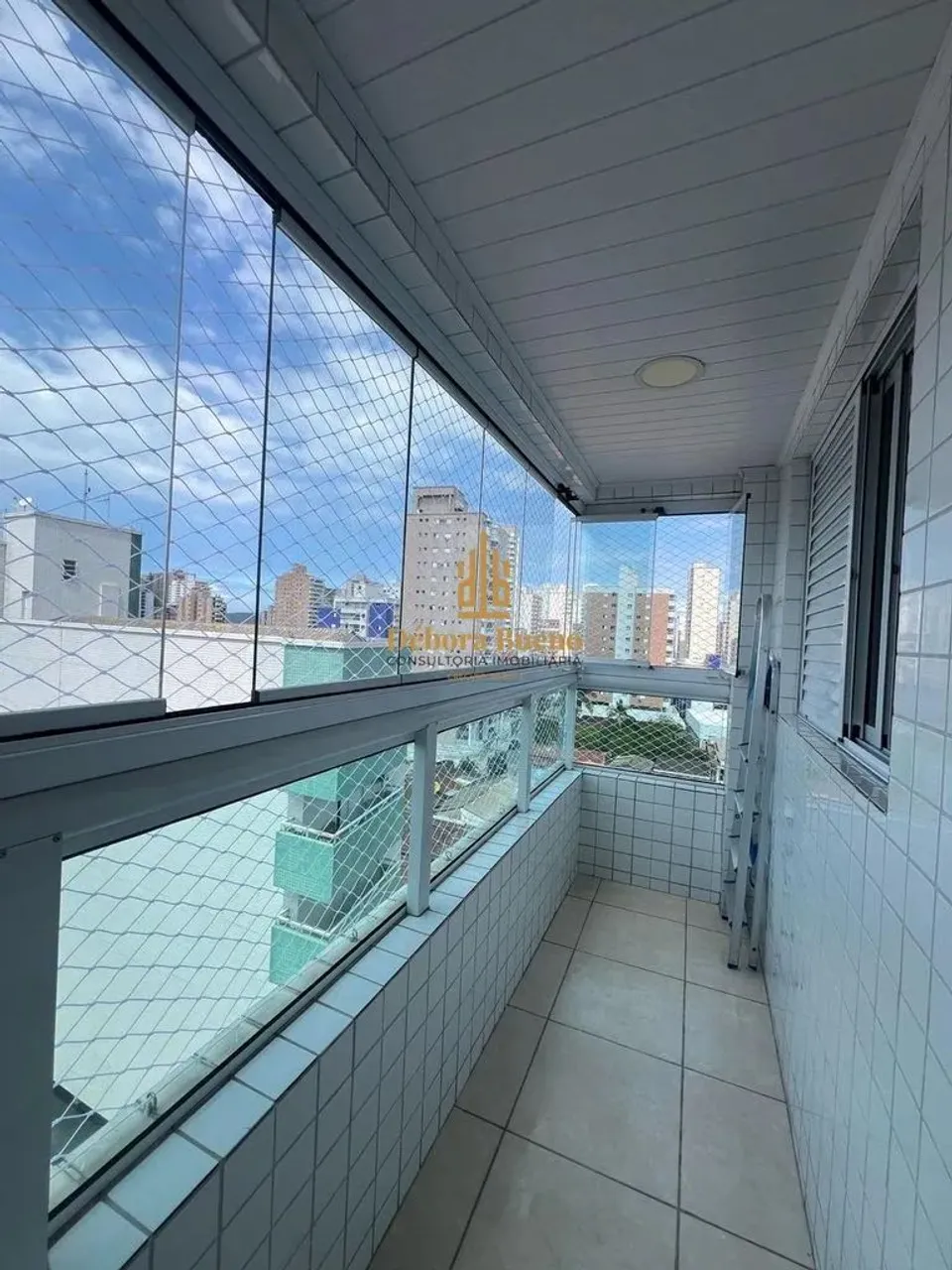 Locação Apto 2 Dorms c/1 Suíte , Mobiliado, 1 Vaga de garagem, Lazer