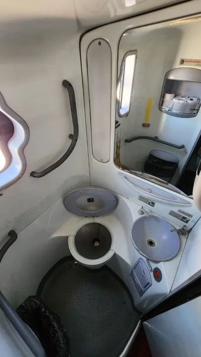 Vendo Ônibus Rodoviário Marcopolo G6 (Modelo Paradiso 1550 LD) - Chassi Volvo B12R - Foto 8