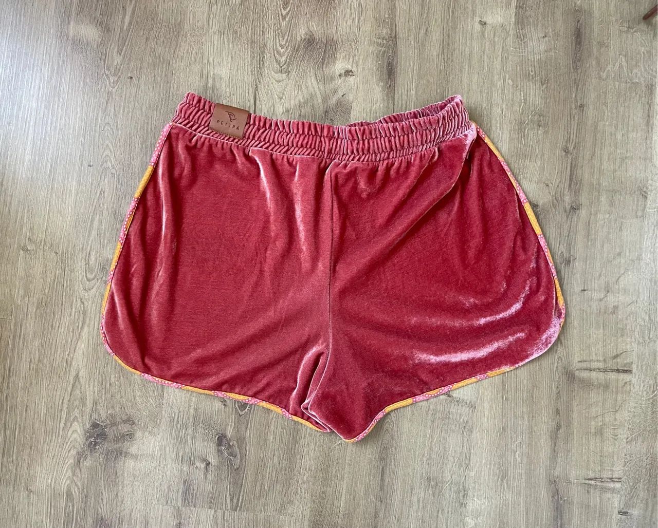 Short aveludado rosa, tam M da Petipá - Foto 3