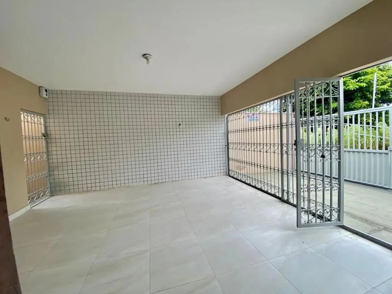 Térrea para aluguel e venda tem 130 metros quadrados com 3 quartos - Foto 2