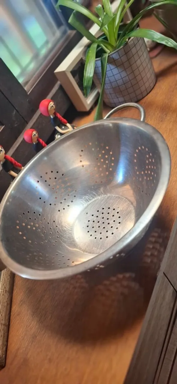 Escorredor de Macarrão de Aço Inox