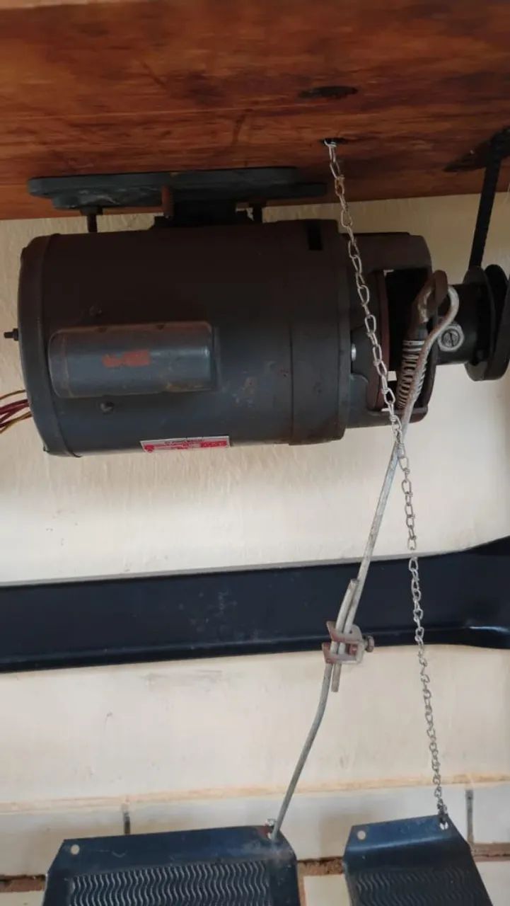 Máquina de Overlock Industrial - Foto 2