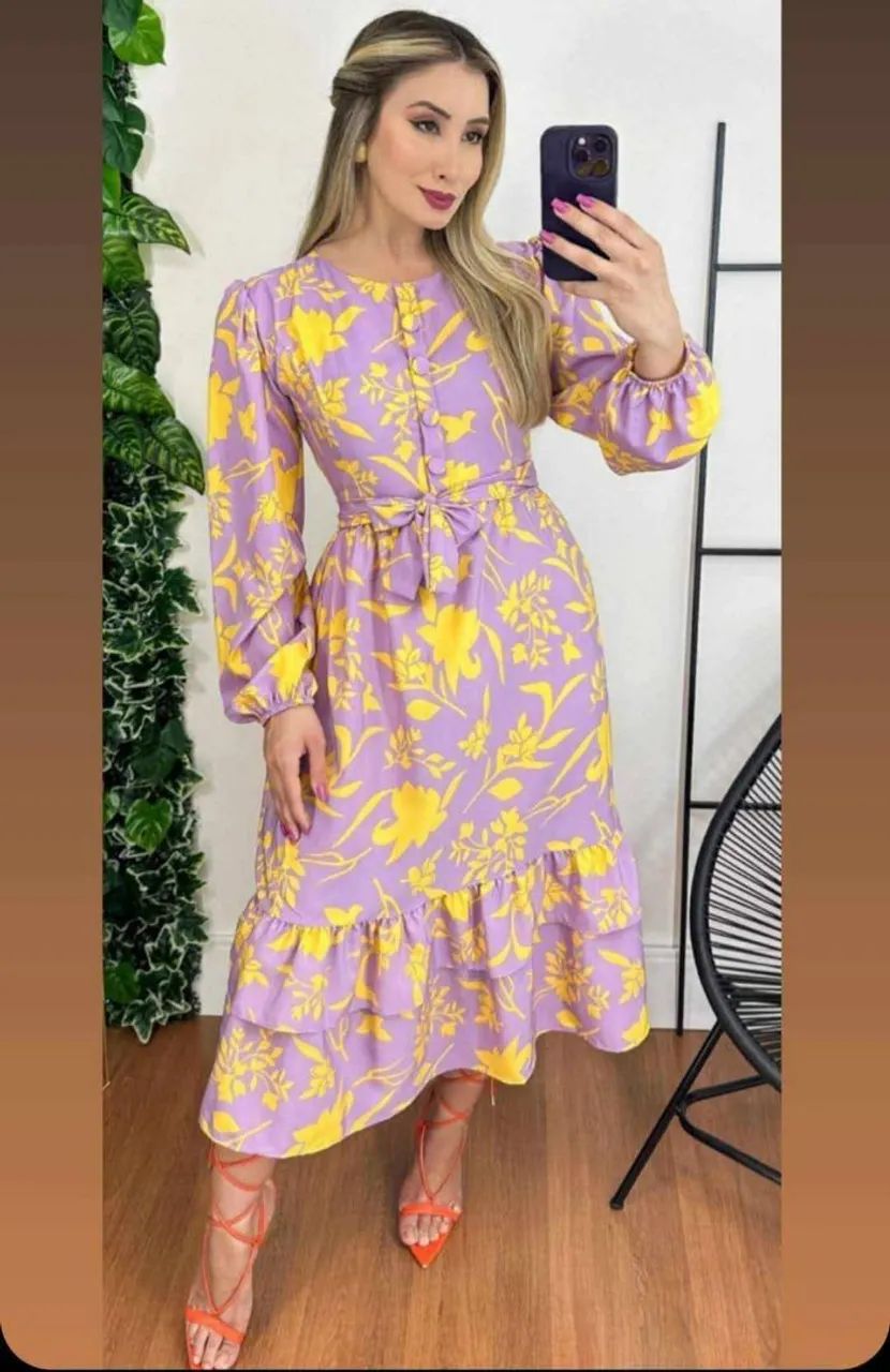 Vestido Midi Floral Lilás e Amarelo