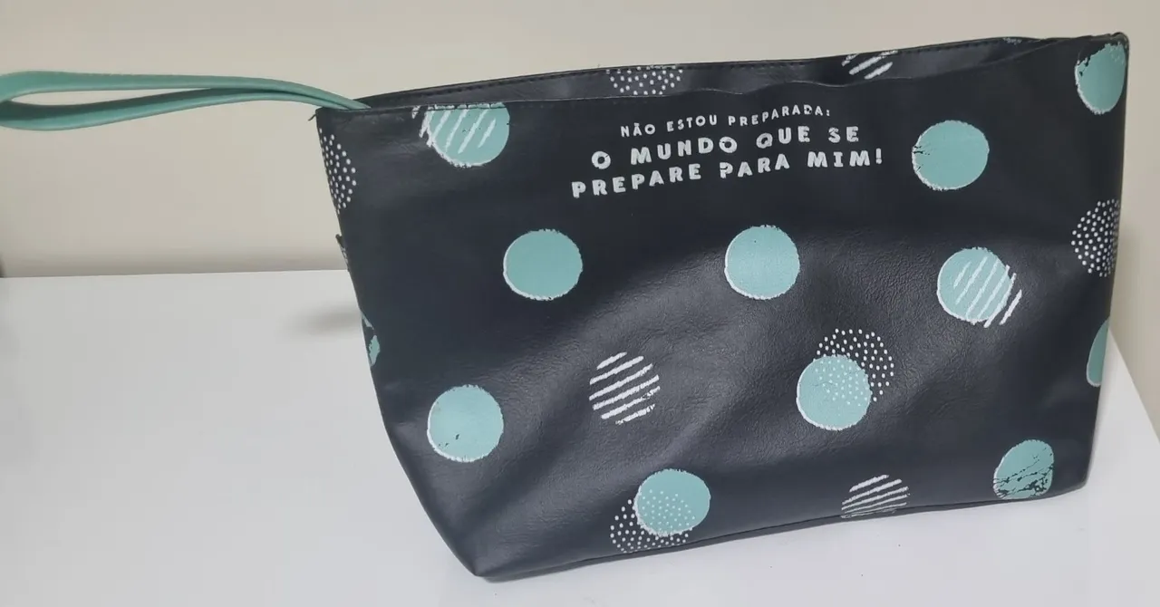 Necessaire grande 'não estou preparada, o mundo que se prepare para mim'