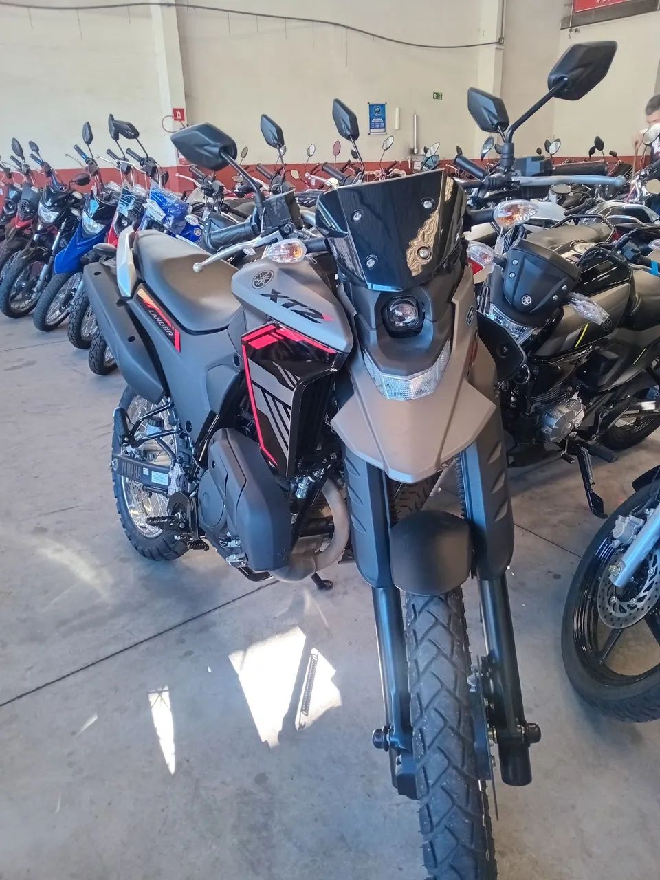 Yamaha lander 250 2026  - Foto 4