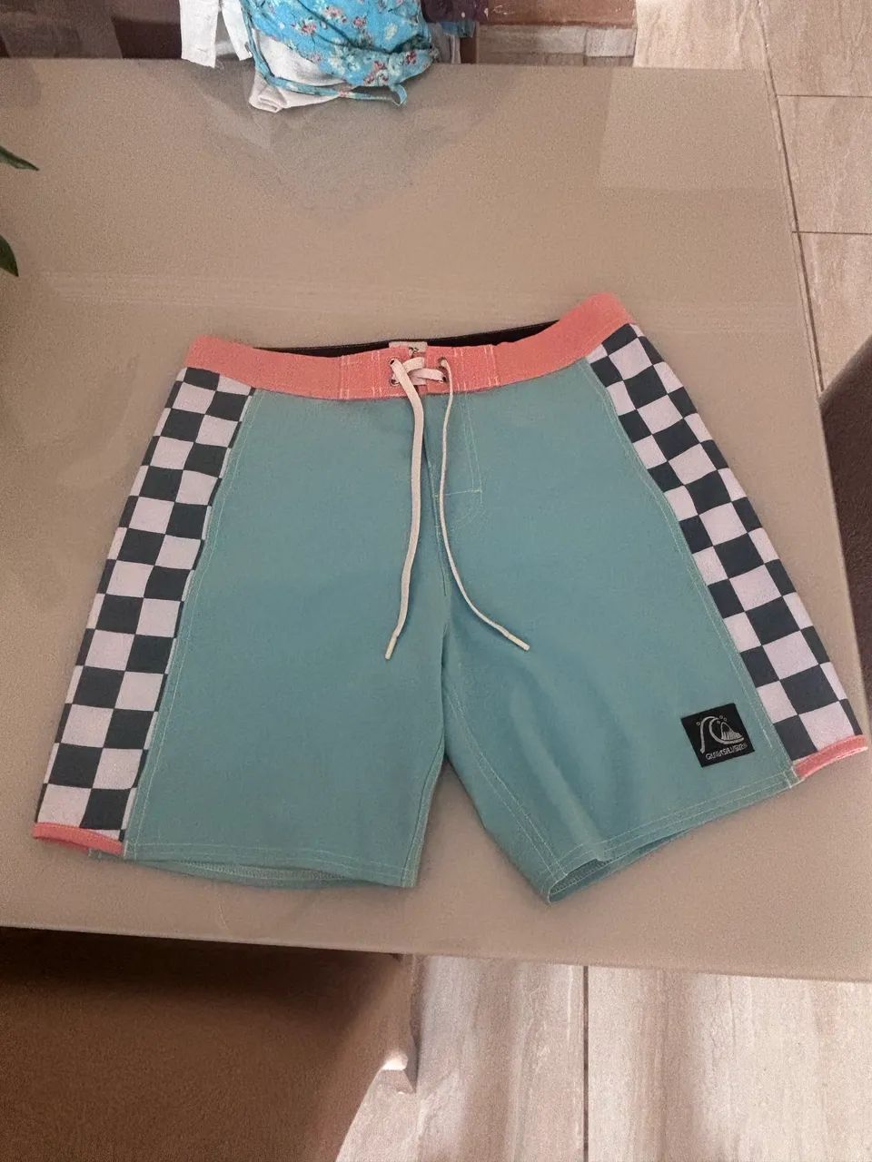 Bermuda Quiksilver importada 