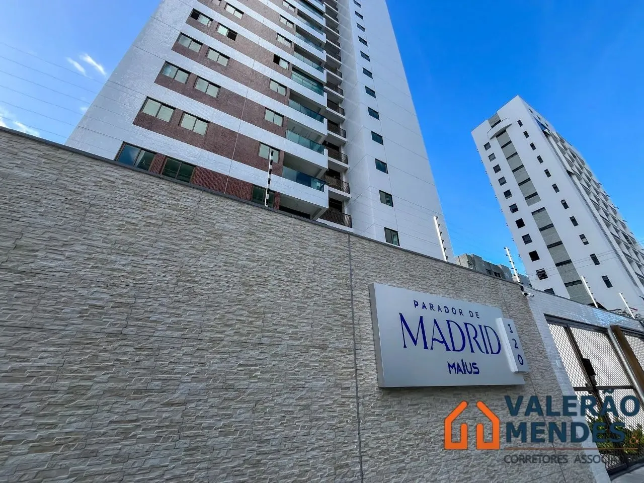 A melhor localização do Pina| 50M da praia| Andar alto| Edf. Parador de Madrid| 3 Quartos|