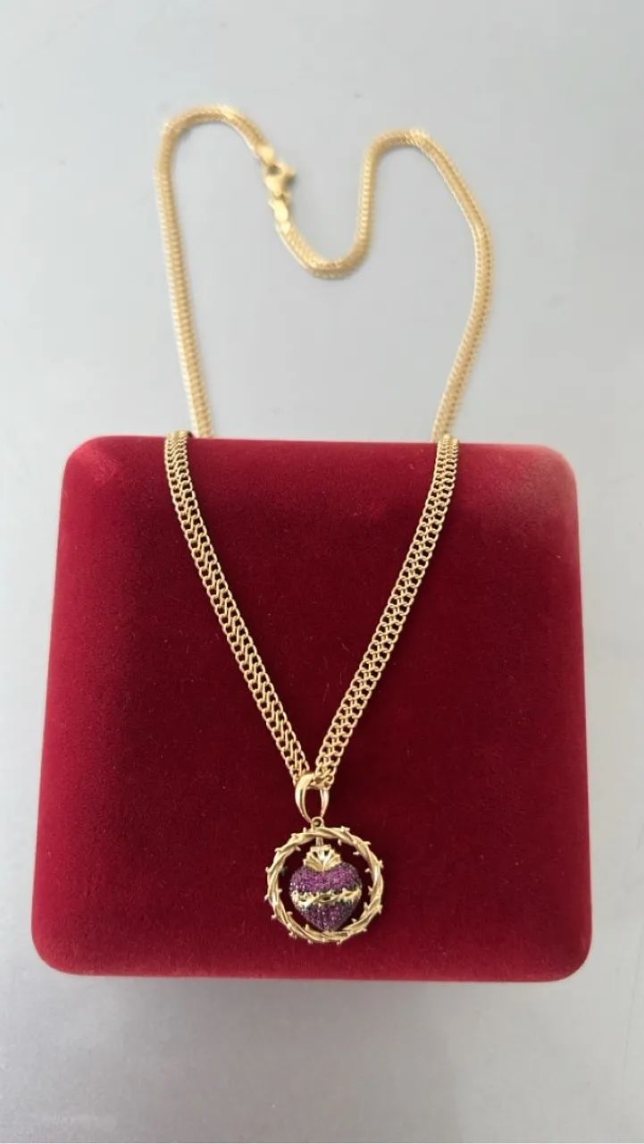 Cordões  de ouro modelo lacraia 