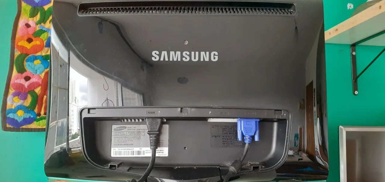 Monitor Samsung SyncMaster  T110 - Foto 4