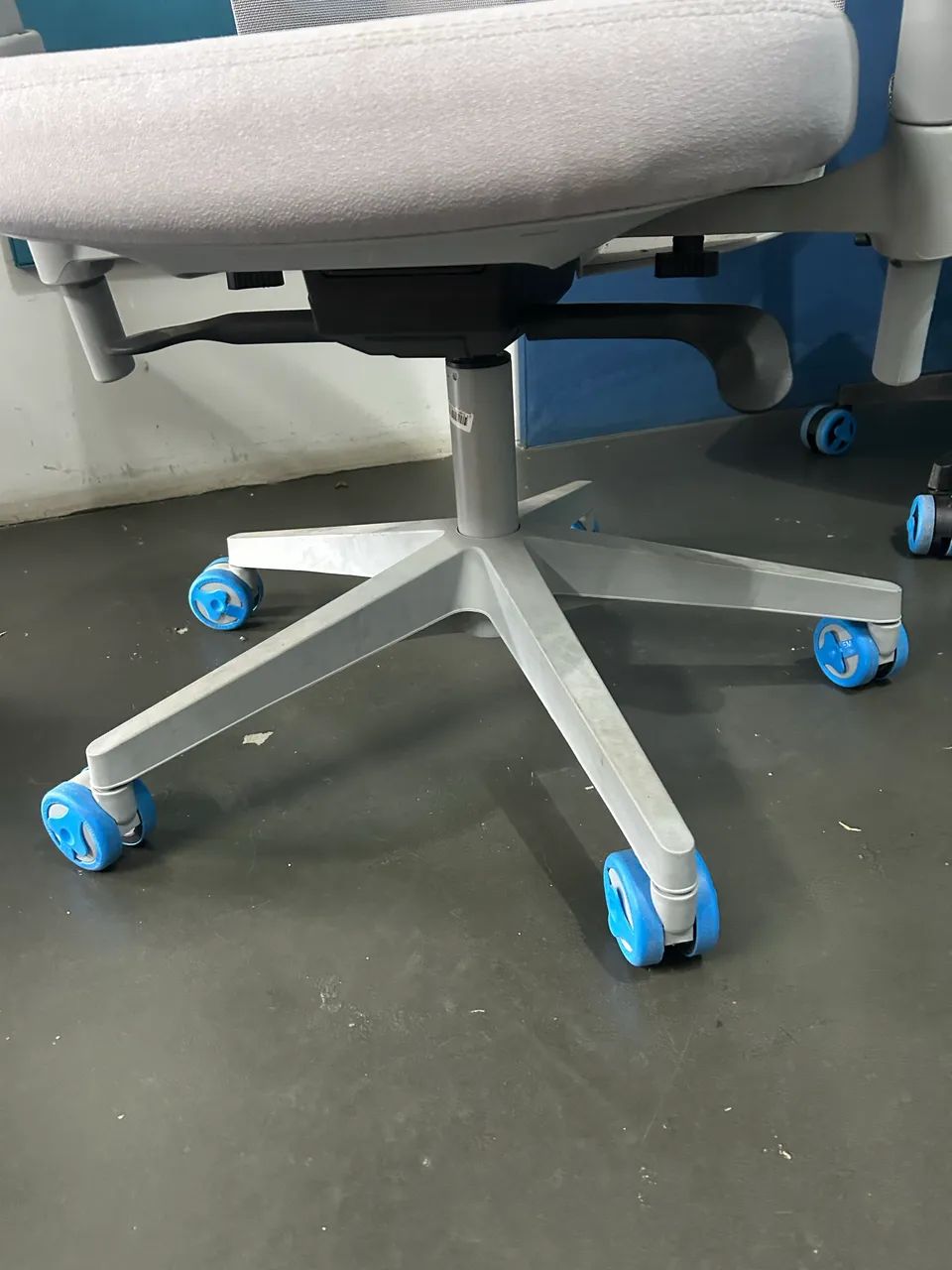 Cadeira Flexform Tecton com garantia - Foto 2