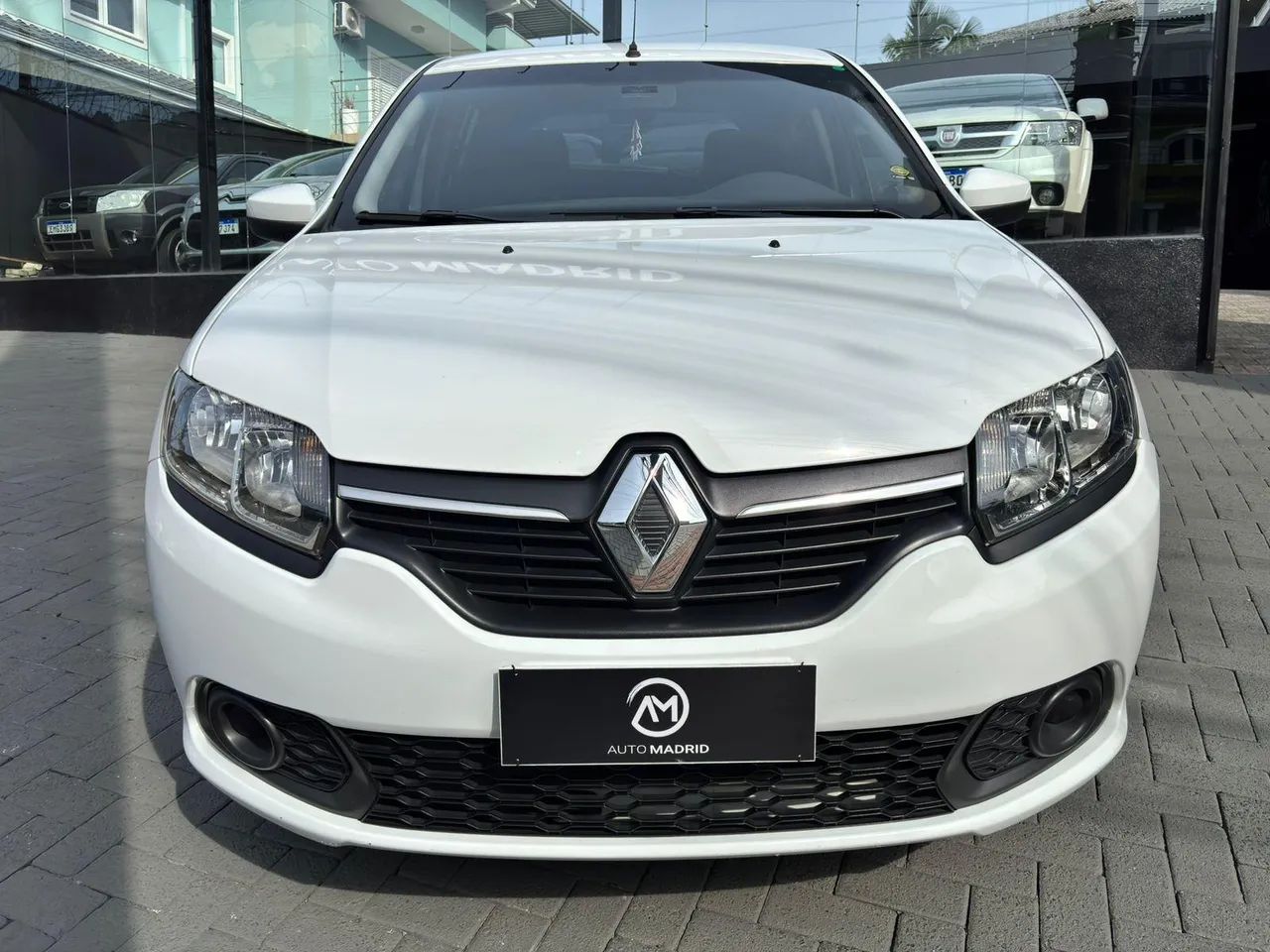 RENAULT - Sandero 1.0 2020 - Baixo km - Completo - Financia - Foto 4