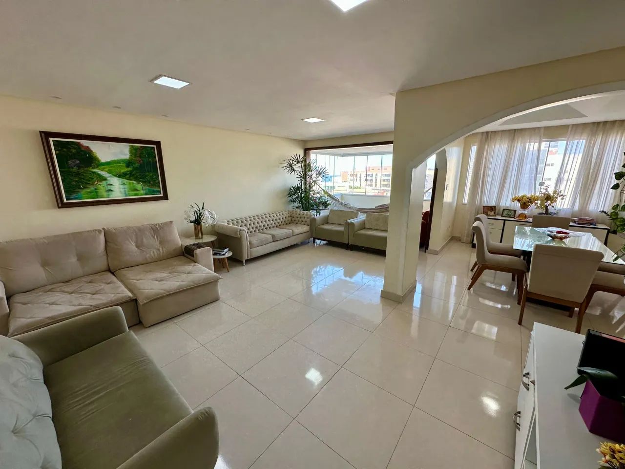 Apartamento 4/4 na Pituba, 1 suíte, nascente, super ventil4ado, 215m², excelente localizaç - Foto 4