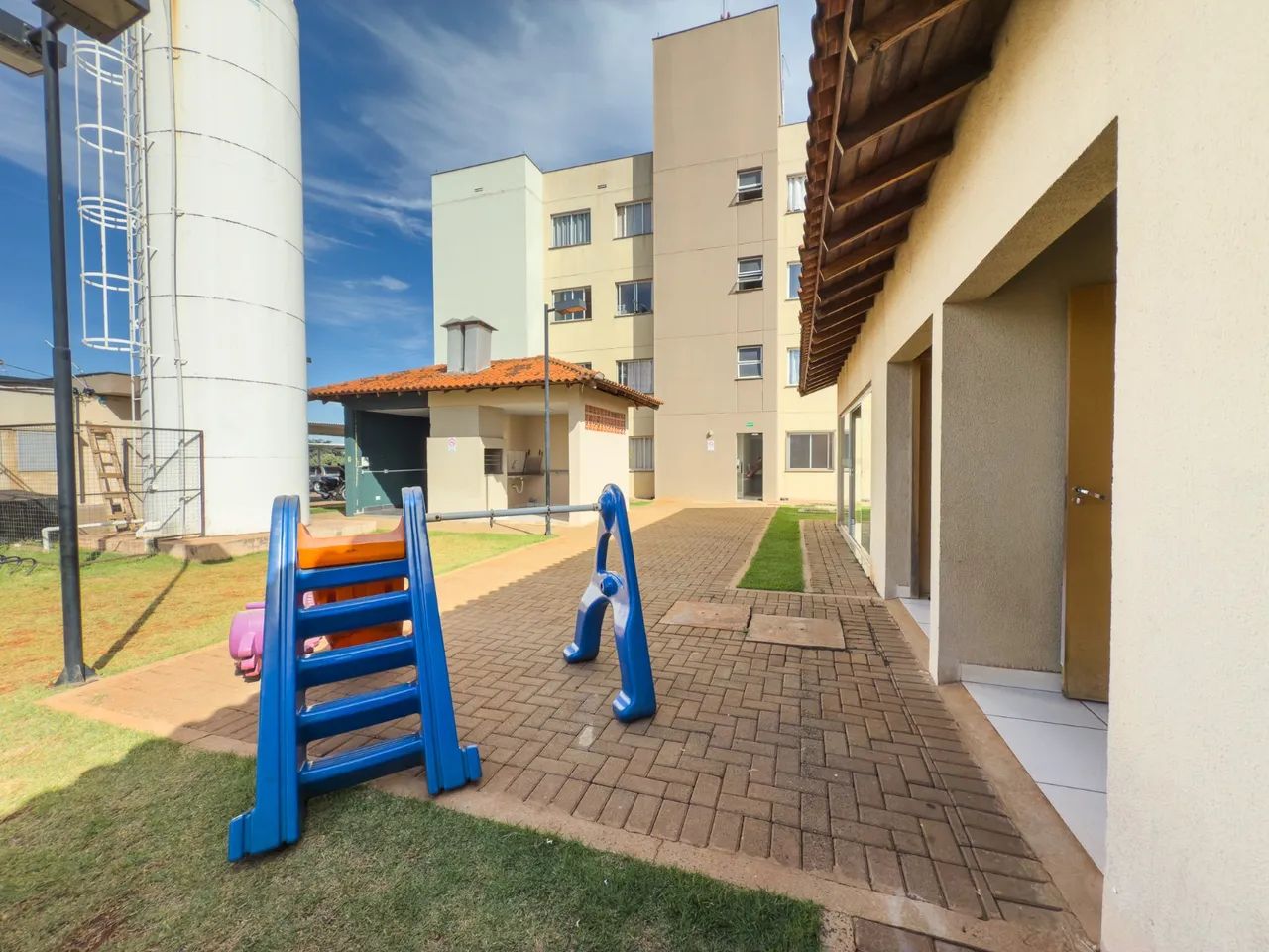 Apartamento com 3 quartos no residencial Portal do Sol - Londrina-PR. - Foto 4
