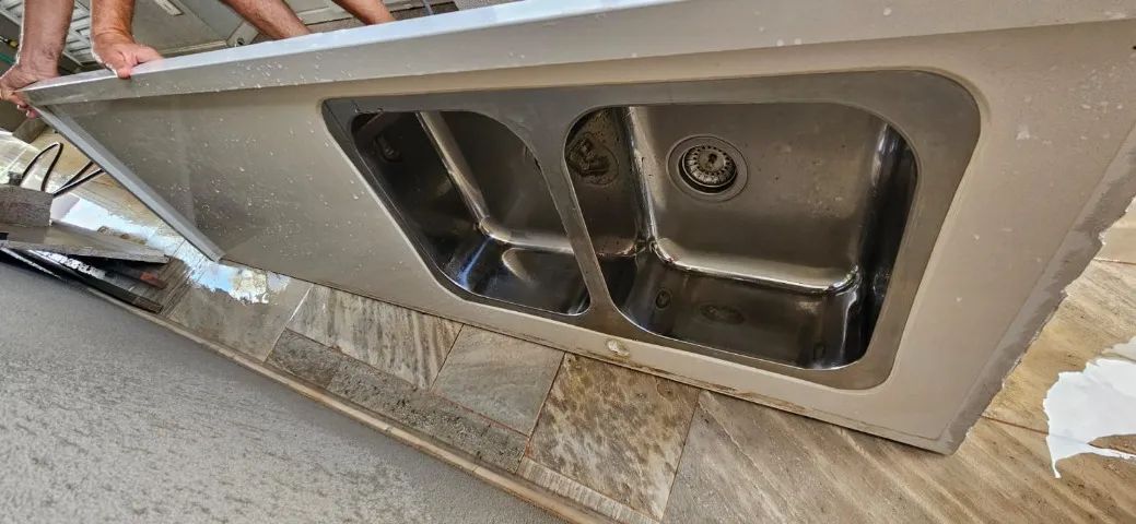 Pia em Silestone Branco (Produto Importado Espanha)