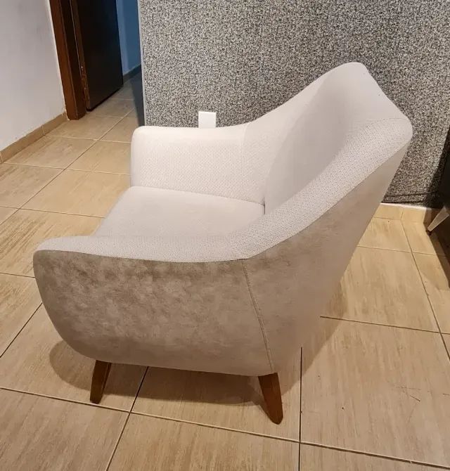 Poltrona luxo decorativa J.marcon, em perfeito estado! - Foto 4