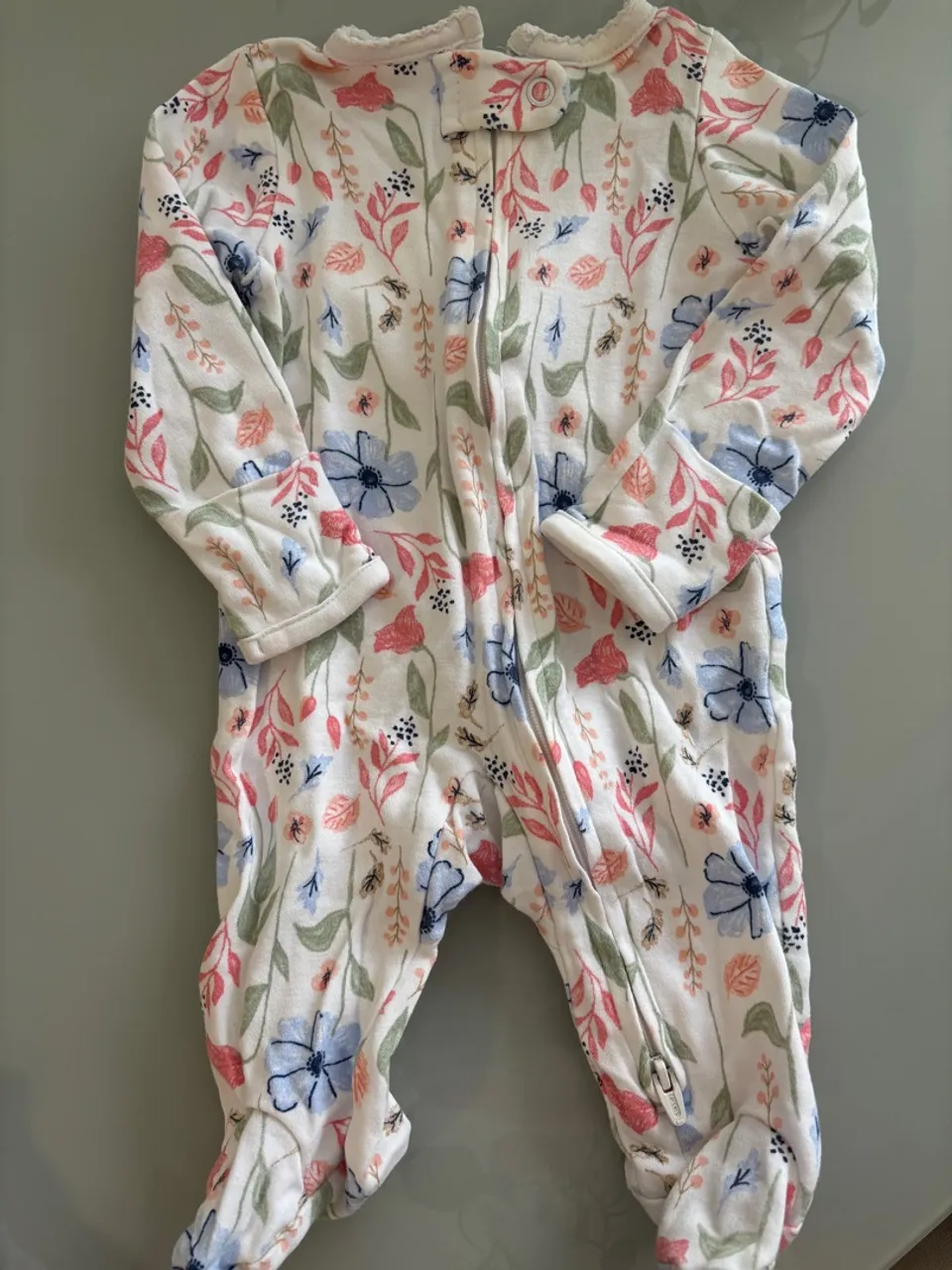 Macacão floral para bebê Carter?s