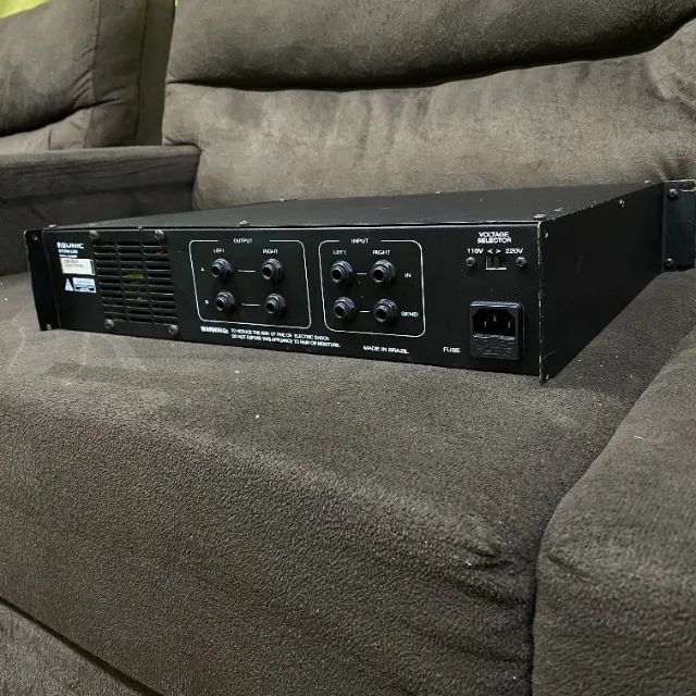 Potência Profissional UNIC ZX 300 para PA e Som - Foto 4