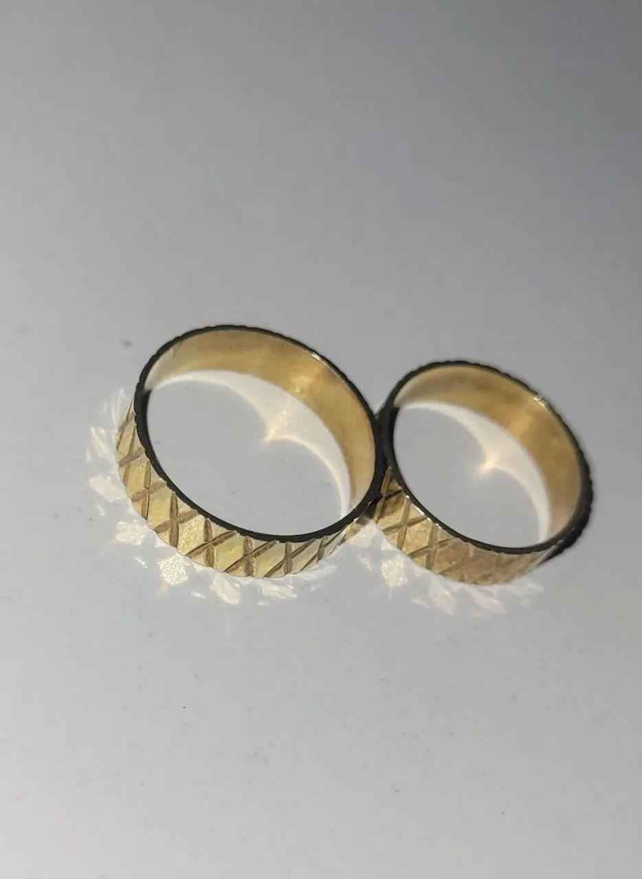 Par de alianças prata com ouro banhado! N°18 20