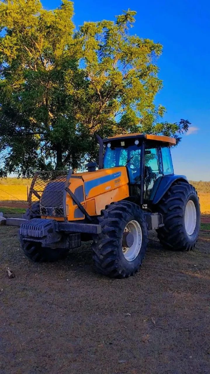 *TRATOR AGRICOLA VALTRA BH 185* - Foto 4