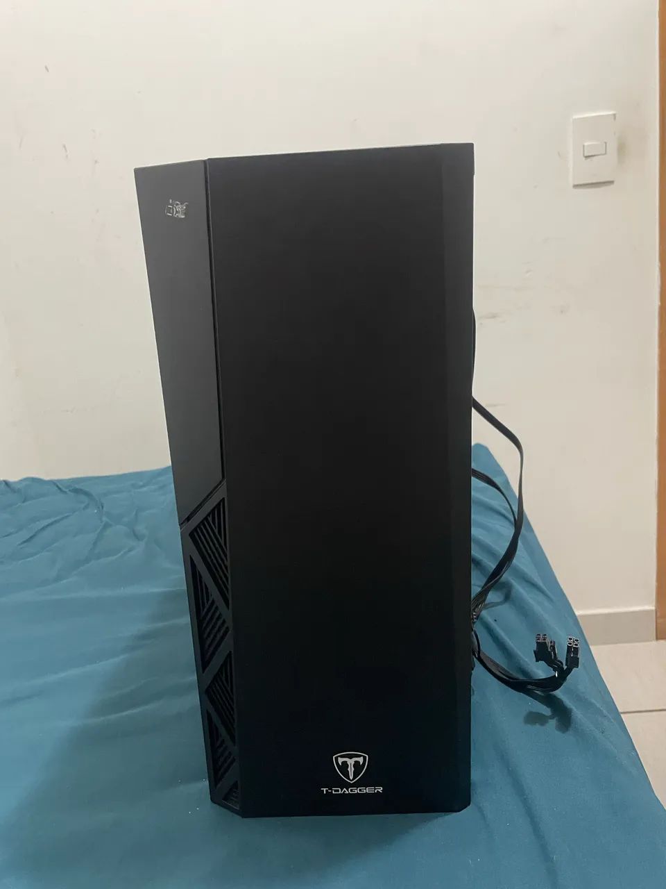 Gabinete T-dagger com fonte e ventiladores  - Foto 3