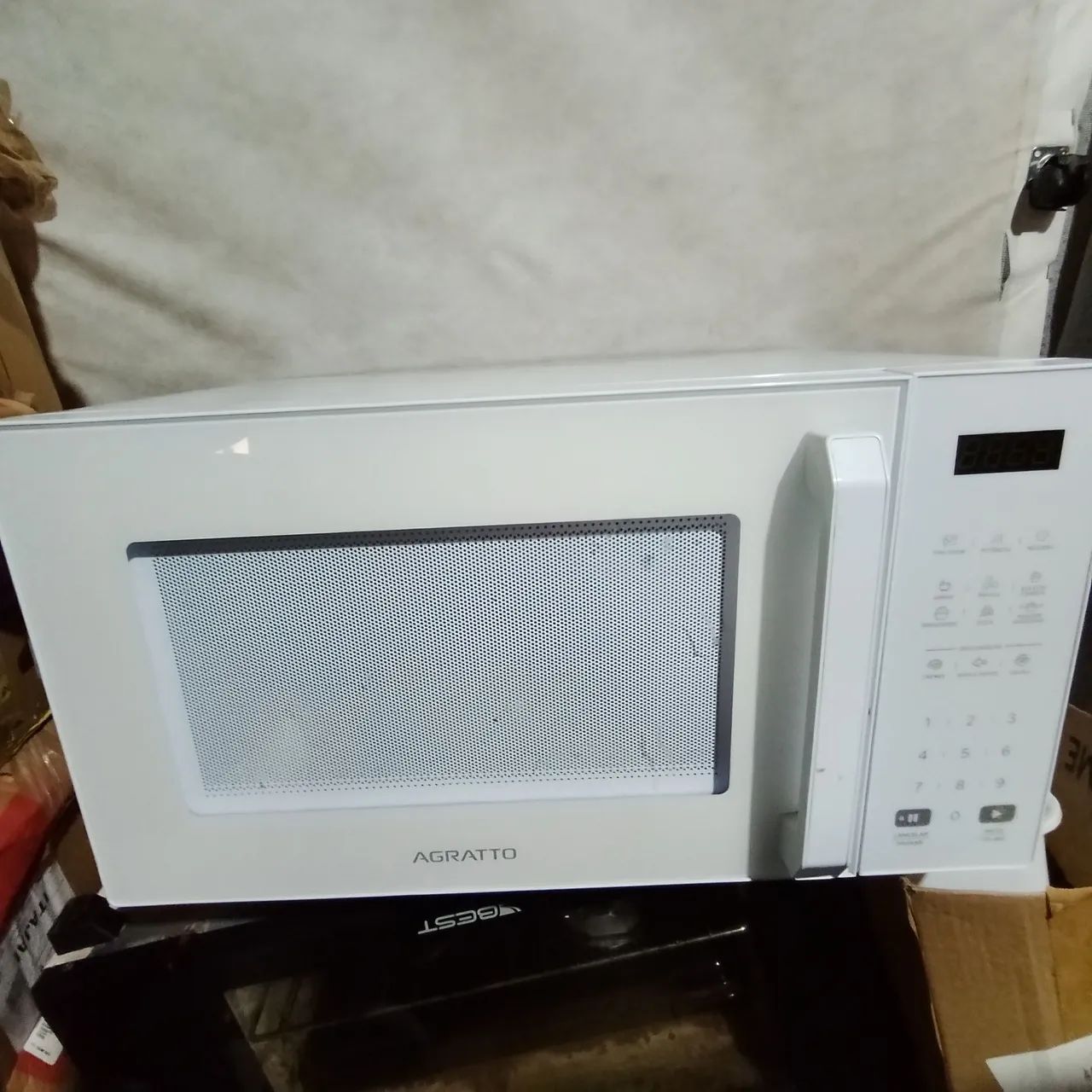 Microondas basicamente novo 32 litros