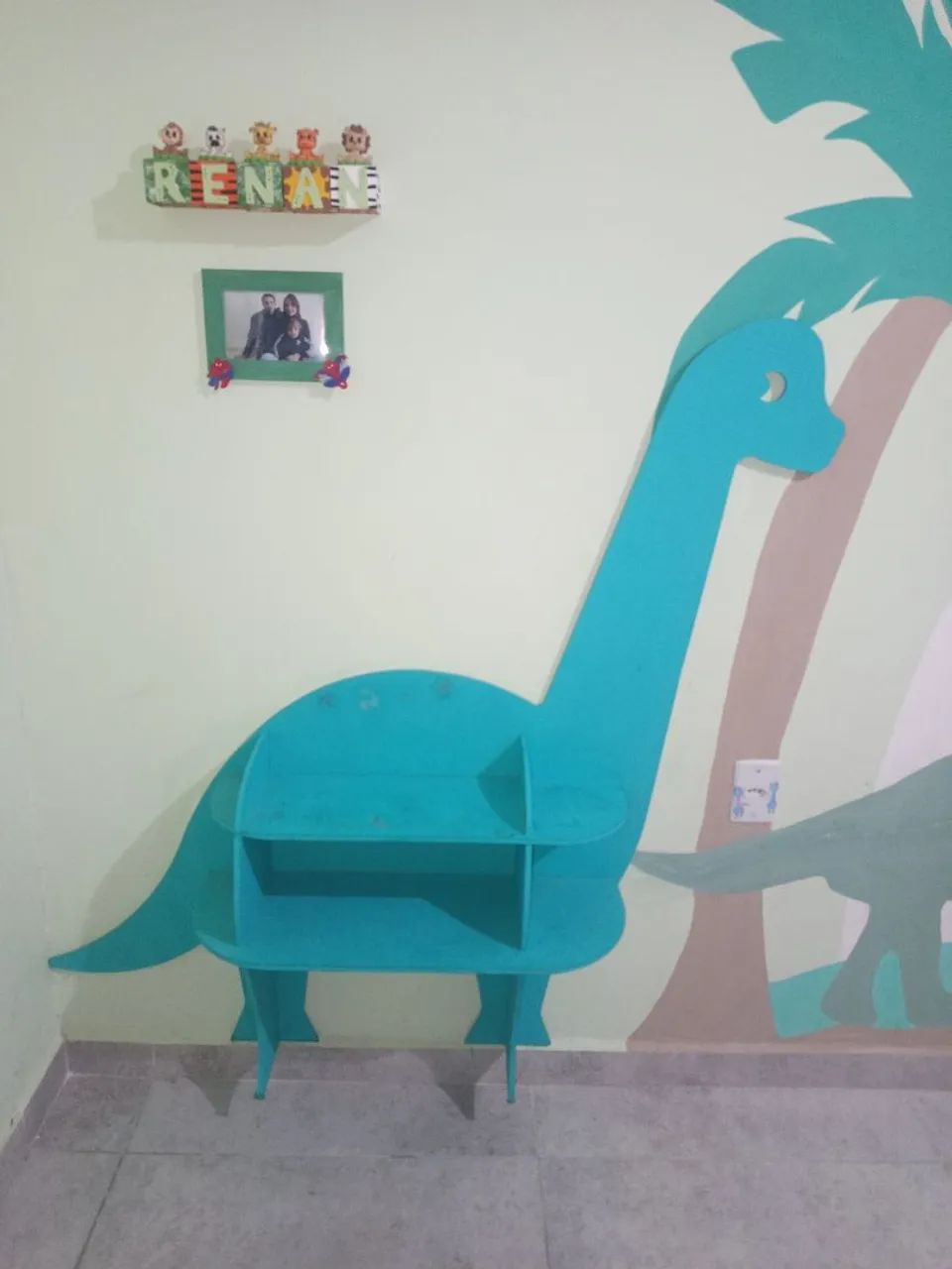Estante Dinossauro 