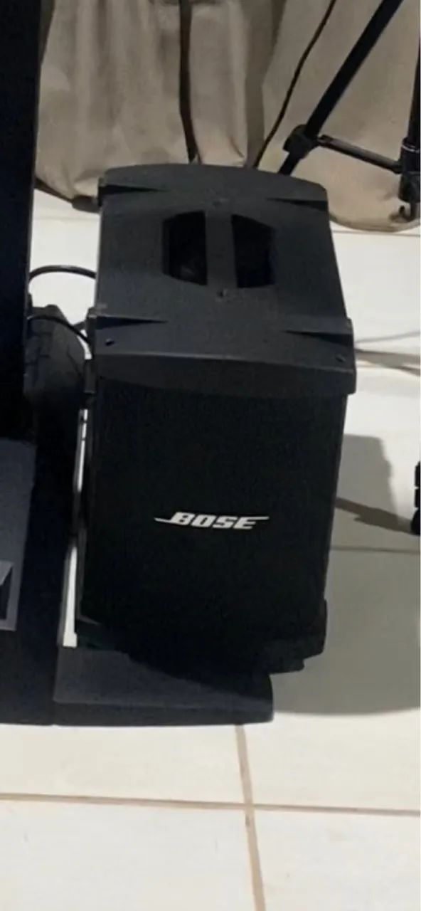 Subwoofer bose b1