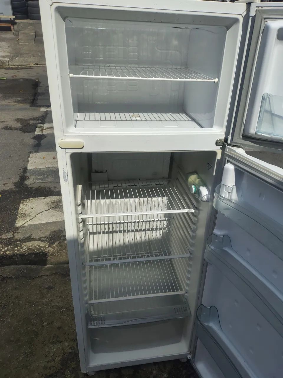 Vendo geladeira consul - Foto 4