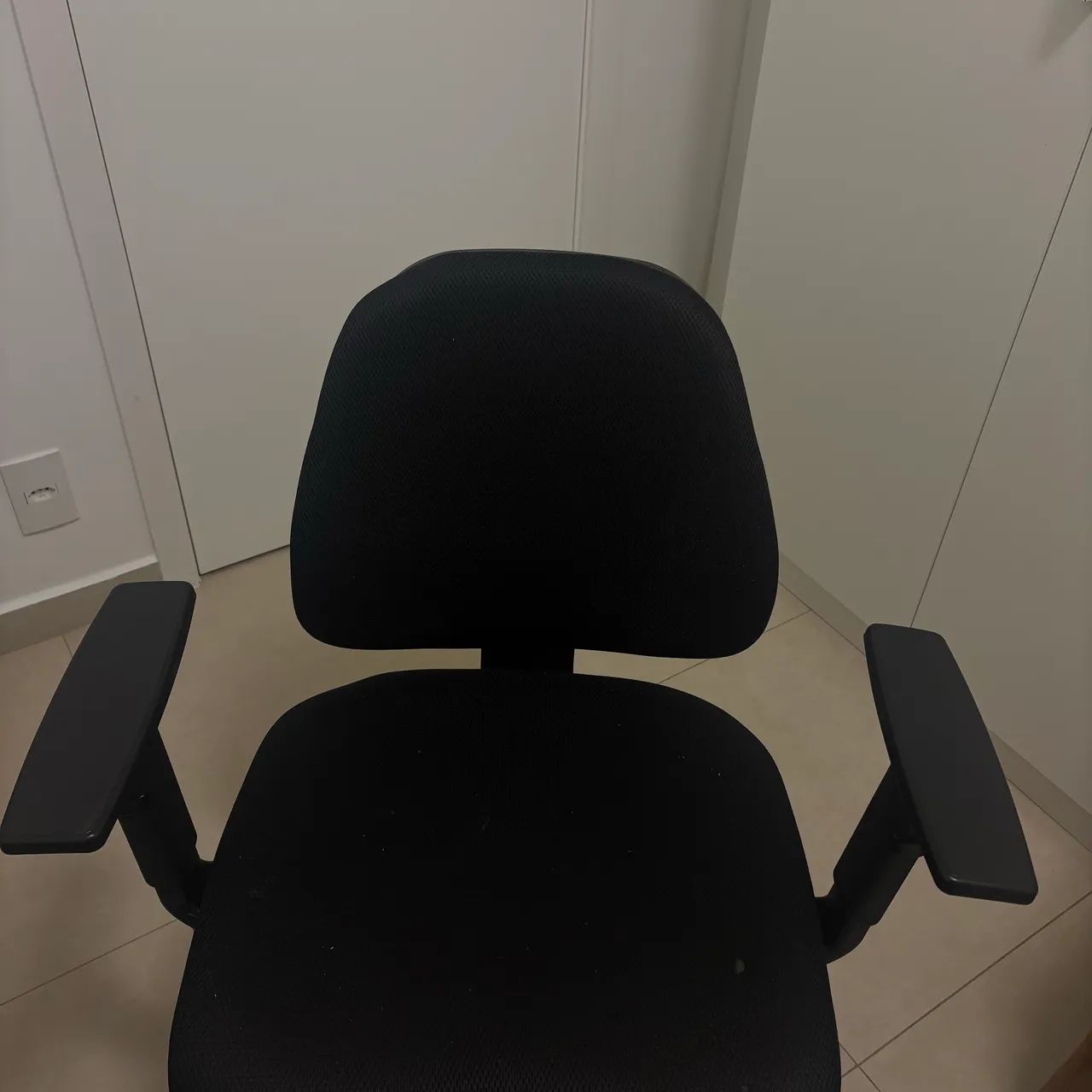 Cadeira de Escritório ergonômica 