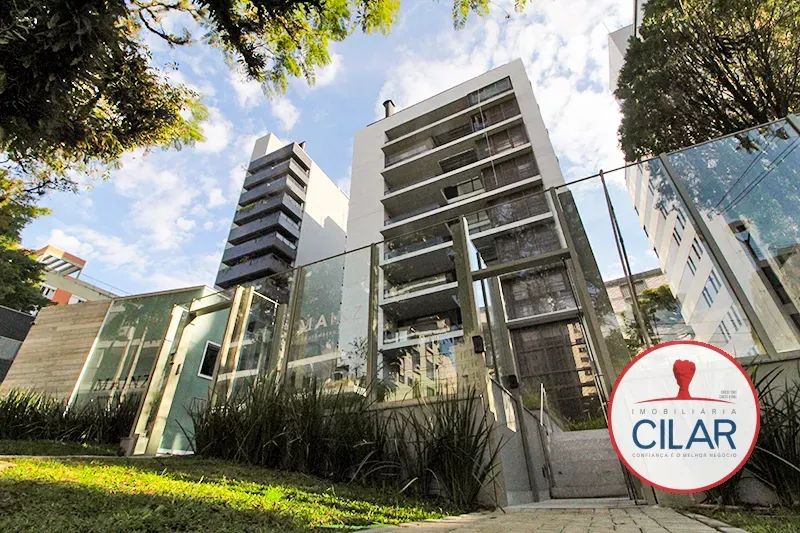 Imobiliária Cilar Vende Apartamento Duplex, 2 Suítes, 3 vagas, no Batel com 205,79m², Ref.