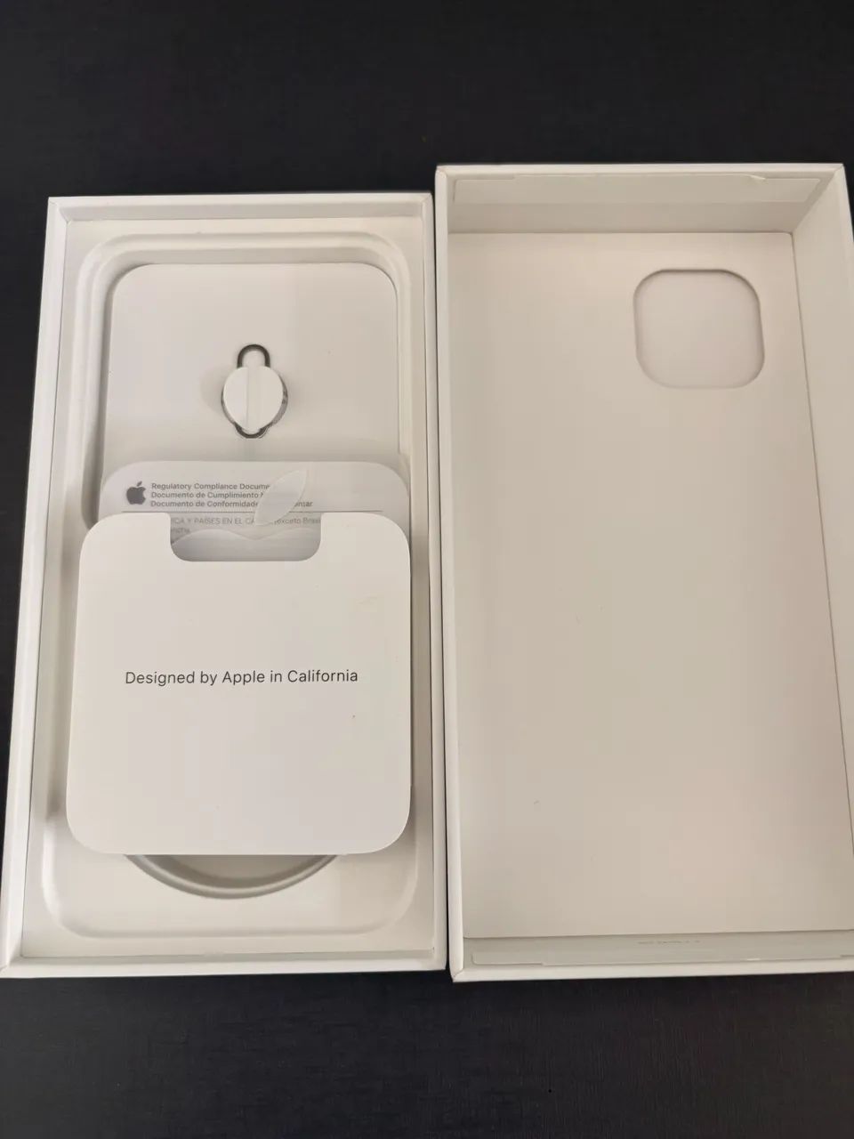 Caixa de iPhone 13