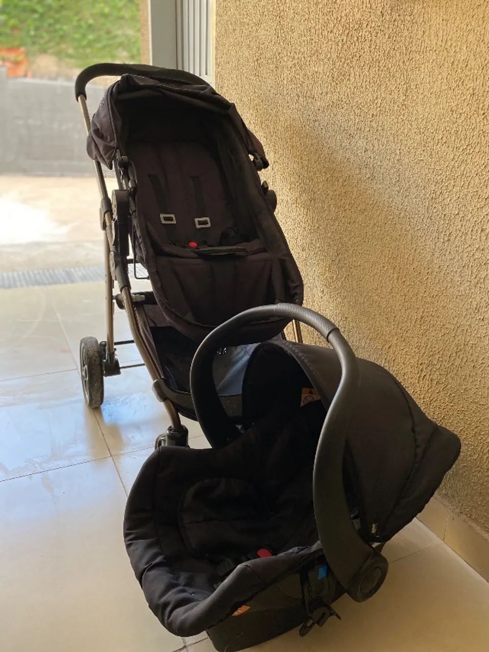 Carrinho de bebê + bebê conforto - Foto 2