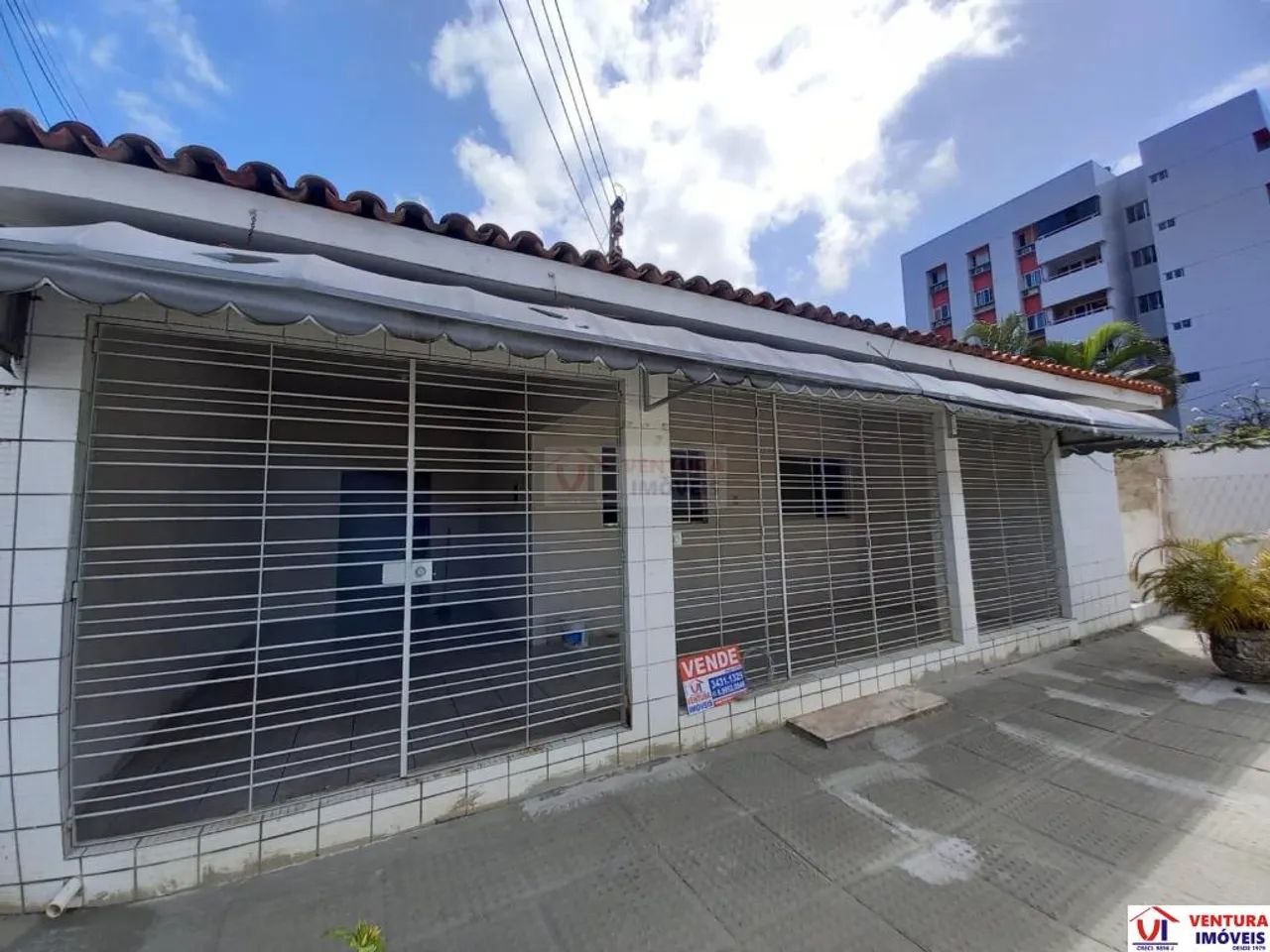 Casa à Venda em Bairro Novo