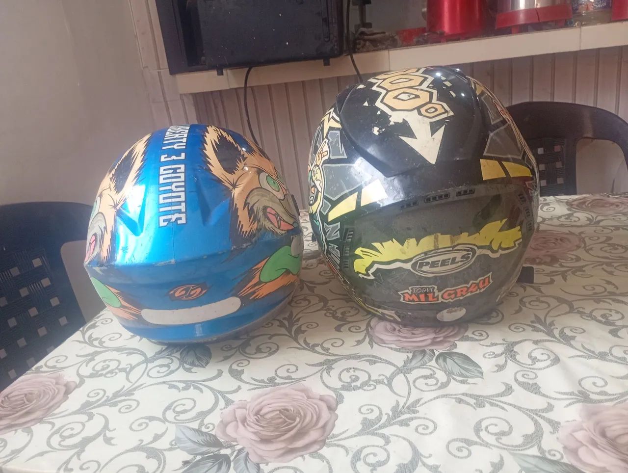 2 capacete top por 250 - Foto 5
