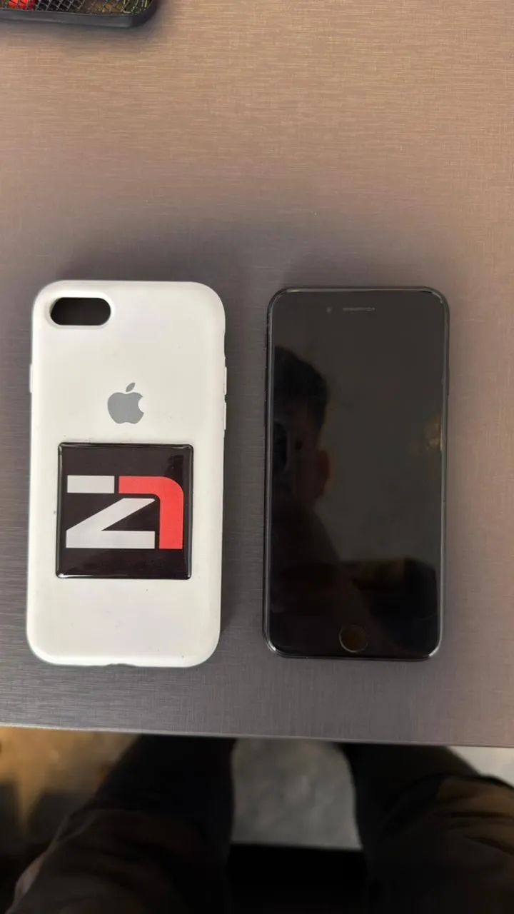 ? iPhone SE 128GB - Estado de Novo! ?   - Foto 4