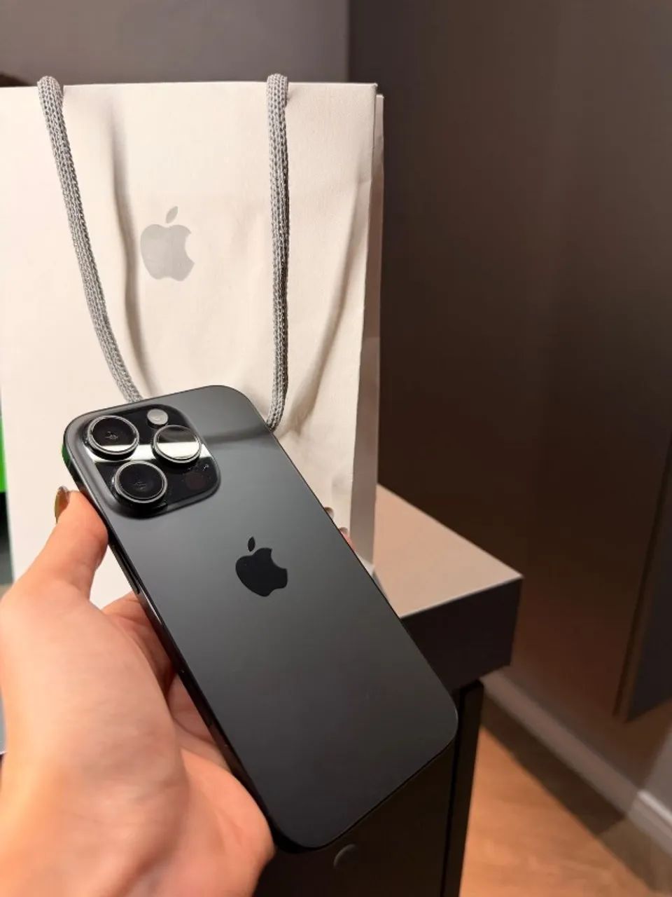 iPhone 16 Pro 256GB Preto - Todo Original - Bateria 88% - Completo com caixa e cabo 