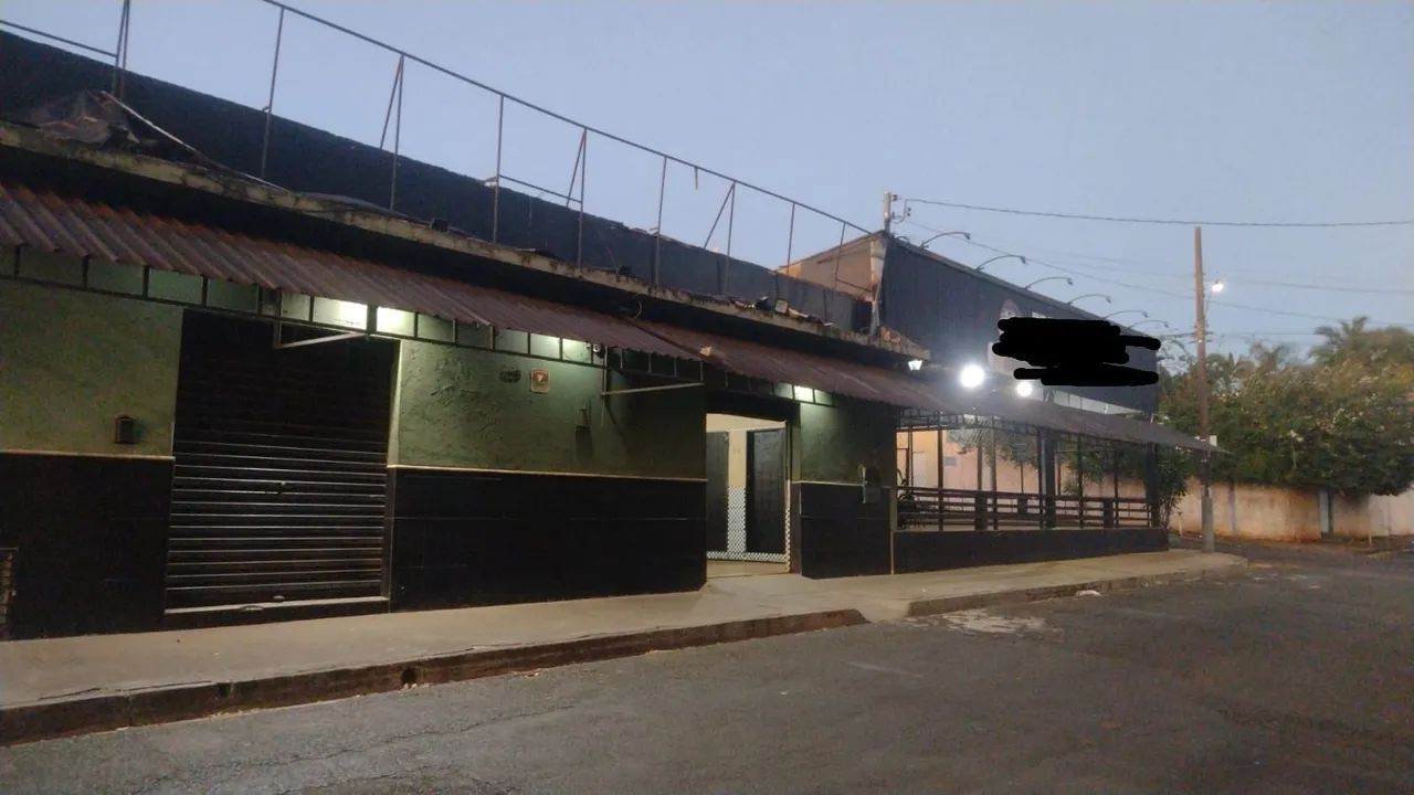 Cômodo comercial para Bar e Restaurante 
