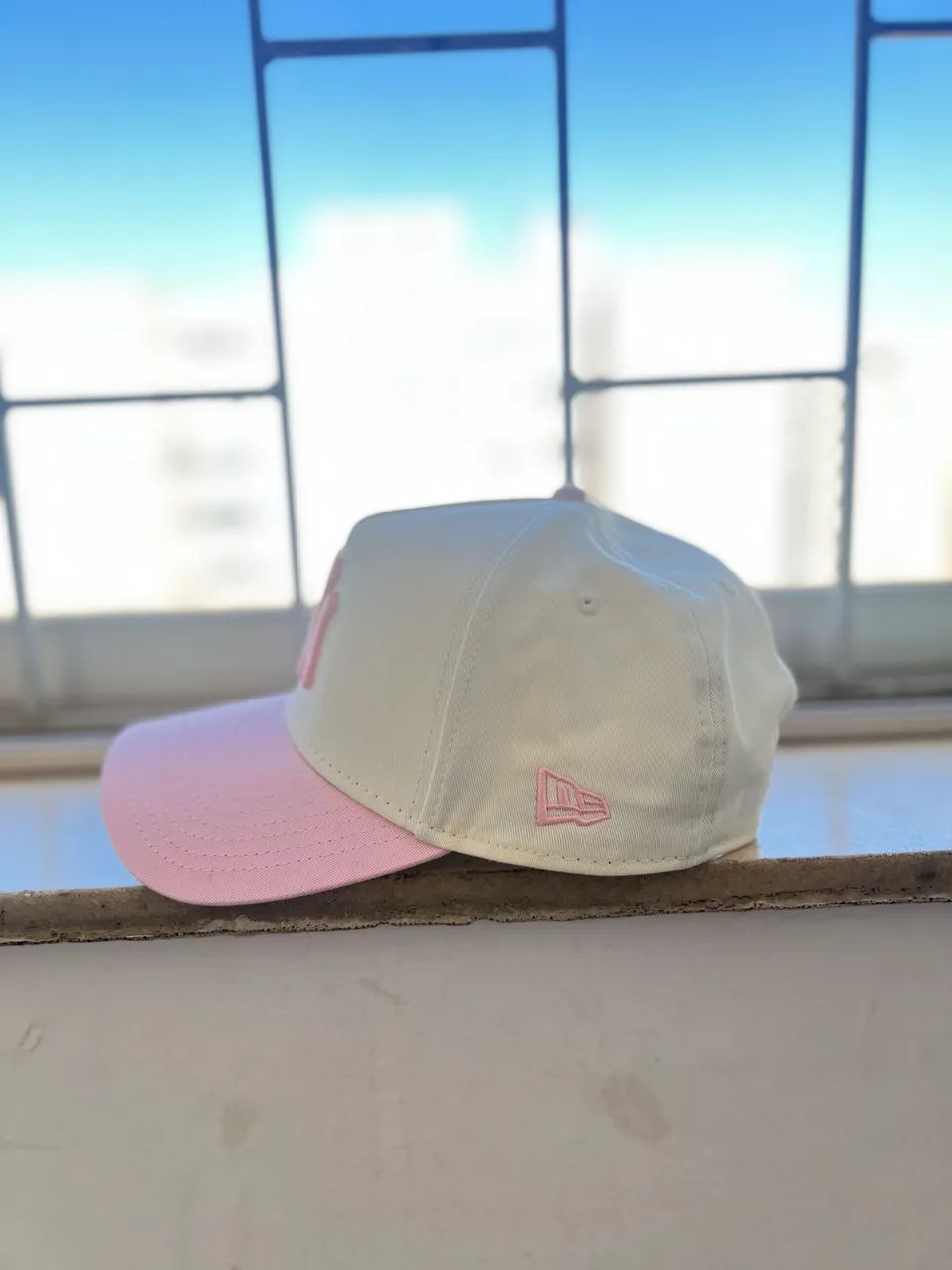 Boné 9FORTY A-Frame Snapback NEW YORK YANKEES OFF WHITE MLB - Foto 2