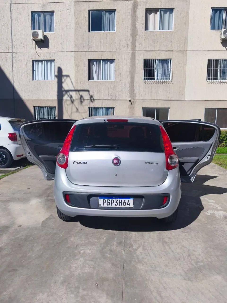 Fiat Palio Attractive 1.0 EVO Fire Flex 8V 5P 2014