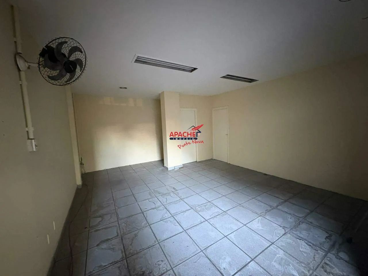 Loja Comercial para Aluguel - 123,10 m² no Centro, Ponte Nova/MG (Referência 2)